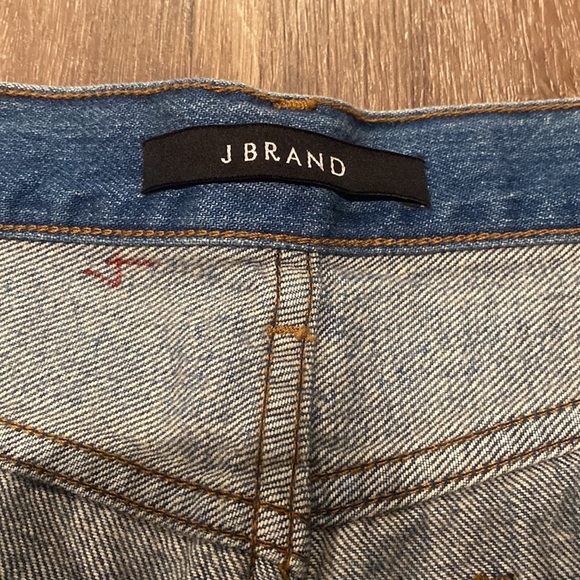 J Brand raw hem denim shorts size: 26 - Picture 2 of 5